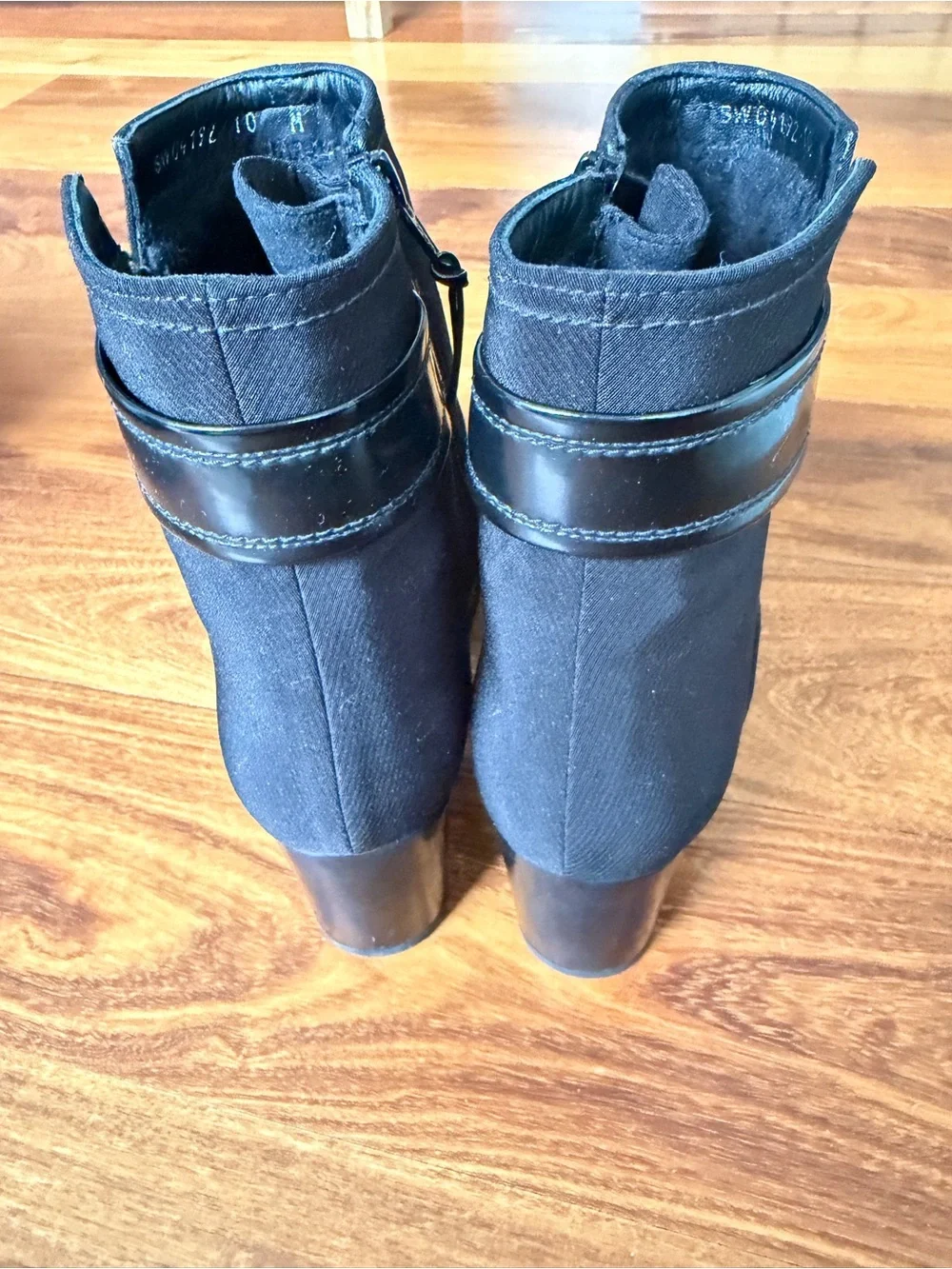 Stuart Weitzman Black Stretch Gor-Tex Waterproof Booties Size 10